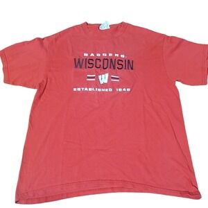 Vintage Embroidered Lee Wisconsin Badgers T-Shirt Size Large Red B28